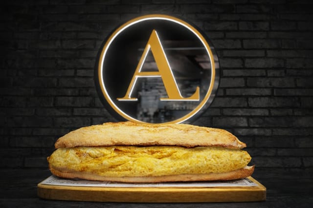Bocadillo Tortilla Francesa